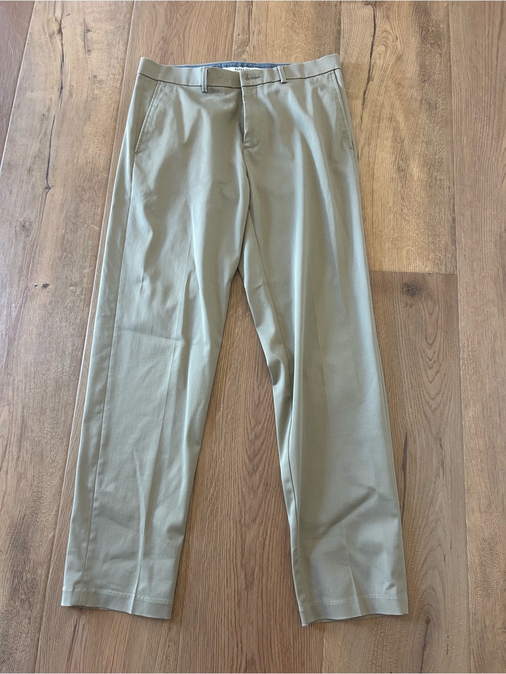 Haggar Men's Straight-Fit Chinos